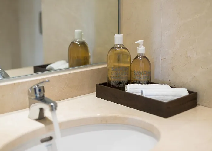 Penthouses By Your Lizbona