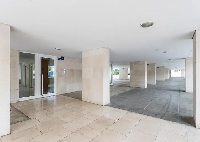 Penthouses By Your Apartament *