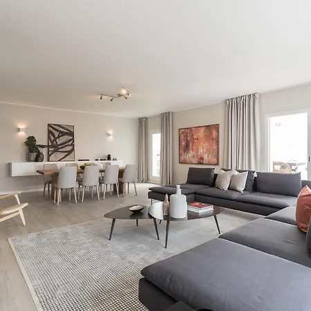 Penthouses By Your דירה *