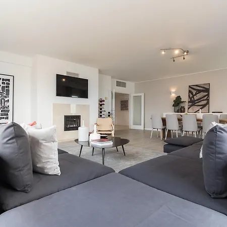 דירה Penthouses By Your